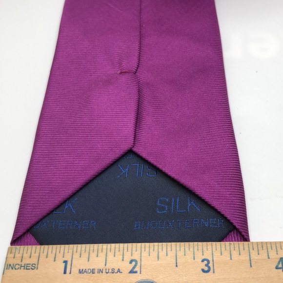 Bijoux Terner Purple Silk Tie. Purple is powerful, especially in men’s attire. - Picture 8 of 9